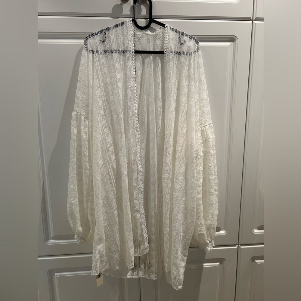 Lace 3/4 Sleeved Oversized Cardigan New With Tag Size XL